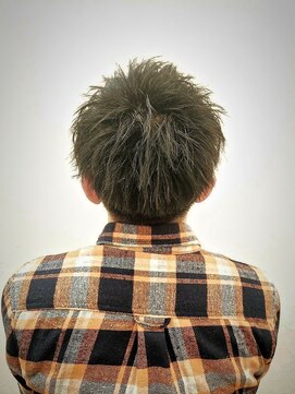 カルム 西日暮里(Calme) ツーブロックソフトツイストパーマ<理容室>[日暮里/床屋]