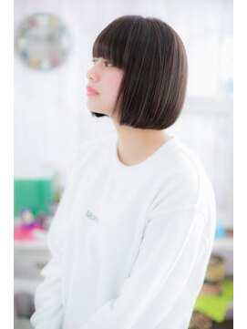 ミック ヘアアンドビューティー 大山店(miq  Hair&Beauty) 目力強調！ダークアッシュ小顔前下がりミニボブc1