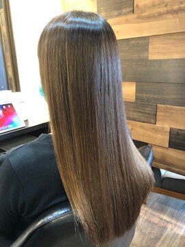 サリーヌ(SERENE) ファッショングレイカラー＋縮毛矯正〔30代/40代/50代/スパ〕