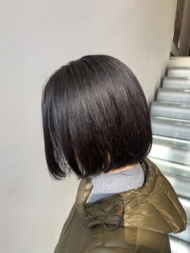 アース 天満橋店(HAIR & MAKE EARTH) 20代30代40代前下がりストレート大人ボブリップライン
