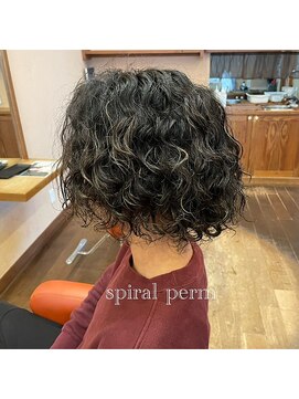 シェロヘア(cielo HAIR) スパイラルパーマ