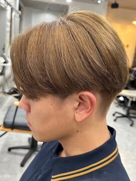 フゥ 宇都宮(FeU) 波巻きパーマツイストスパイラルパーマメンズマッシュパーマ