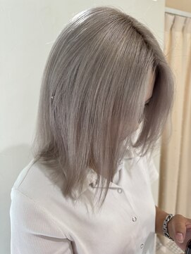 ファブ 千葉店(FaB) ホワイトベージュ/ブリーチカラー