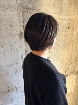 アイイロ(ai-iro) 大人女性オススメ♪スタイリング簡単レイヤーボブ