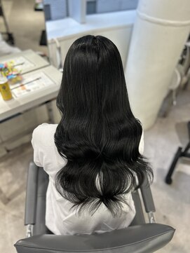 ユーフォリア 渋谷グランデ(Euphoria SHIBUYA GRANDE) オリーブカラー　オリーブグレージュ　ブリーチなしWカラーYUKI