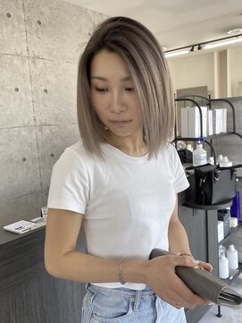 ウル 岡山駅店(ULu.) ハイライトハイトーンダブルカラー20代30代40代前髪長めULu