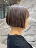 表参道酸性ストレートパーマ艶髪ショート梅雨対策グレージュ40代