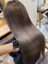 ラビスモア(Lovis moa)&nbsp;上尾/ダブルカラー/ブリーチ無し/白髪ぼかし/韓国