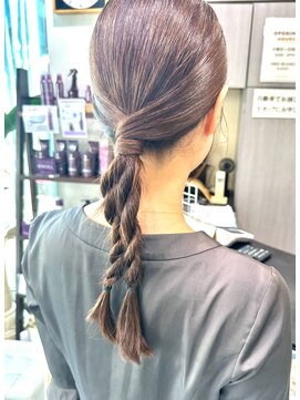 ル サロン リーカ 高見ノ里駅前本店(Le’Salon RYiCA) ヘアアレンジ
