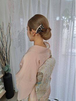 【阪神甲子園1分/着付・ヘアセット・レンタル専門店】プロの着付・ヘアセットで一日中崩れにくいスタイルに