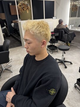 ブルームニキュウロク 富里(bloom 296) ブロンドスパイキーショート