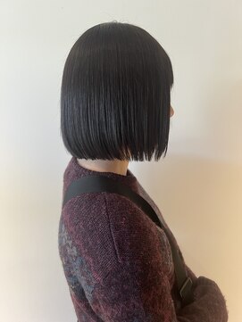 ソワ 四日市(soie) ワンレングスボブ