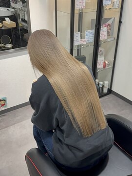 ロジャー(ROGER) ミルクティーグレージュ/髪質改善トリートメント