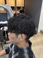 アロー 船橋店(AROH)&nbsp;刈り上げセンターパート/波巻きツイストスパイラル/船橋