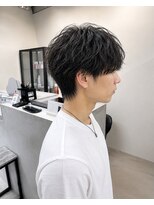 ユニ 江坂(Uni.)&nbsp;ツイストスパイラルパーマ　メンズマッシュ　マッシュパーマ