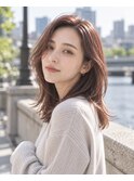 顔周りレイヤー×ピンクベージュ×艶髪