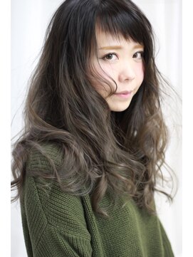 ナトゥーラ 札幌駅北口店(Natura) ☆ 外国人風   ダークアッシュ × グラデーション