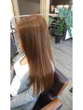 ティフル(tiful) ハイトーンストレート