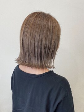 リタ ヘアメイク(Rita hair make) ハイトーンボブ