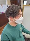 〈センターパート〉ツイストスパイラルパーマ