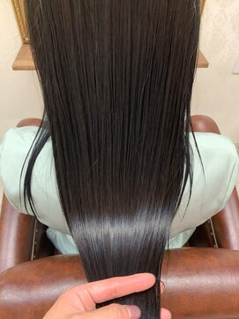 無垢(muku) 大人可愛い小顔美髪ツヤ髪シンプルストレート髪質改善A6