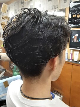 コダマ 新大塚店(KODAMA) サイドパートツーブロックパーマスタイル（）