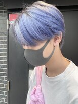リッカ(RIKKA) 【ブリーチあり】韓国風センター分けヘア×ペールブルー