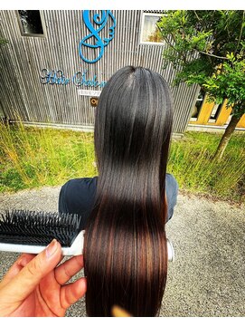 ソティラス(Sotiras) 艶ロング