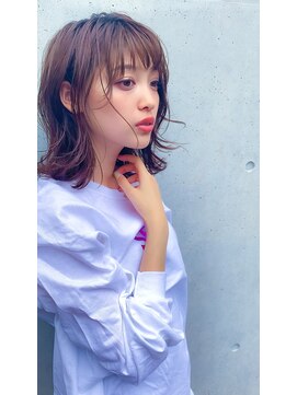 ホワイエ(Foyer) ふんわり外はねボブ