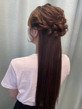 マーズ(Hair&Make Mars+) ストレートハーフ