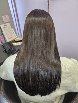 リットヘアーワークス(Lit Hairworks) 縮毛矯正