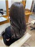 柔らかベージュ