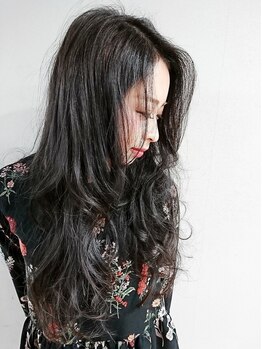 リスブラン(Lys blanc)の写真/《ヘアケアで若々しく保つ》美しく×健康的な髪へ◎理想の仕上がりへ近づけるサロンです*