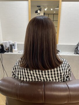 インビテーション(invitation) 透明感シアーベージュ