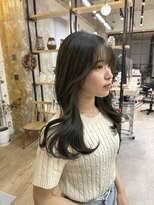 エレン 新百合ヶ丘店(ELEN)&nbsp;ブリーチ無しダブルカラーでオリーブカラー