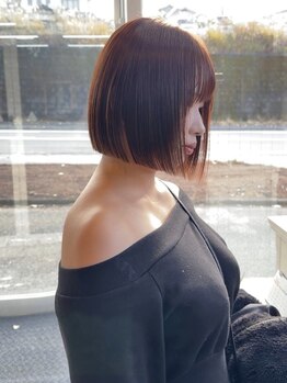 パーミルヘアーピピ(permille hair pipi)の写真/印象を大きく左右する「顔回り」や「前髪」のデザインにこだわりあなたの魅力を最大限に引き出します♪