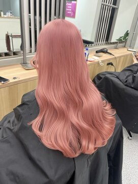 melt.tokyo【メルトトウキョウ】【4月中旬NEW OPEN(予定)】 インナーカラー/トリートメント/デザインカラー/ペールピンク