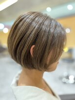 ミツマル イオンモール京都桂川店(MITSUMARU)&nbsp;丸みショート＋ハイライト