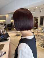 リタ(LITA)&nbsp;艶感ボルドーカラー×コンパクトボブ◇川口