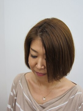 美容室イーナ(e na) ワンレンボブに変身だぁ～☆