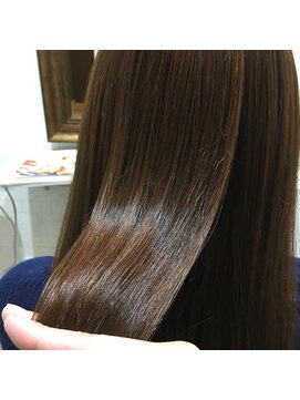 フワリカ(Fuwarica by hair garden Milk tea) ツヤ髪スタイル