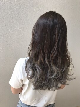 フロート 小阪店(float) グラデーションカラー_マロンベージュ Aラインボブ かきあげ