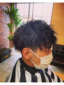 アールサン(R3) ツイストパーマ