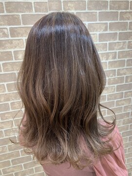 ルノン(LUNON) 波ウェーブ×ハイライトベージュカラー