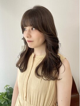 ルーナ(Luna) 透明感赤み消し オリーブブラウン