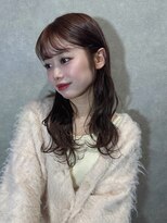 アンプル 天神店 韓国風春カラー　チェリーレッド　ロングヘア　スプリングカラー