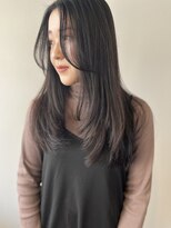 インミーヘアー(in Me.) ロングレイヤースタイル