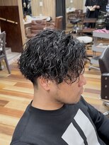 イエローコーン 金沢文庫店(YELLOW CORN) センターパート/ツイストスパイラルパーマ