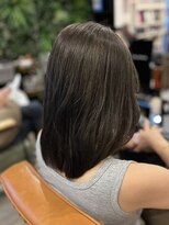 ノア(no_a) カーキグレージュ×大人ミディアム 20代30代40代