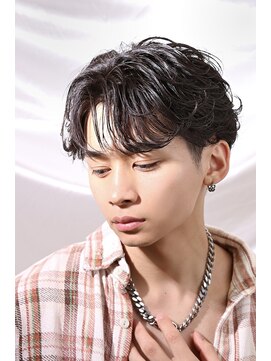 アイトーキョー 横浜(AI TOKYO) フェザーパーマセンターパート